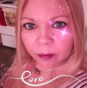 Meet your Posher, Maribel